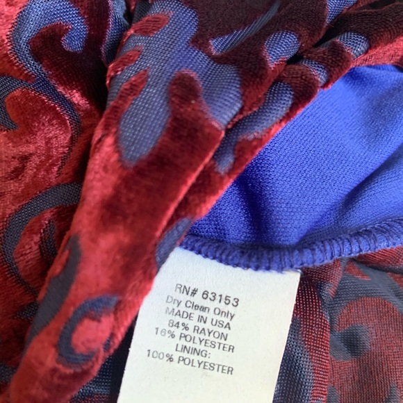 Dress - Picture 6 of 6